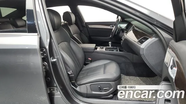 Genesis G80 2018 thumb 6