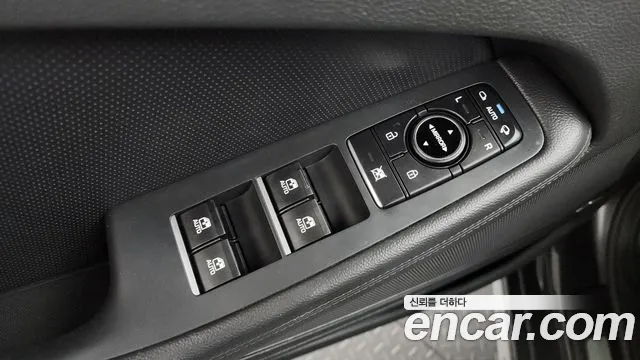 Genesis G80 2018 thumb 8