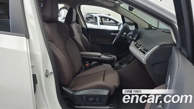 BMW 2 серии Active Tourer 2024 thumb 9