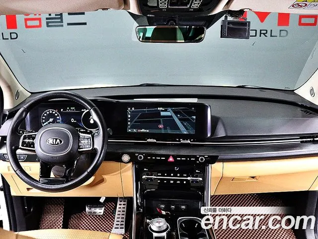 Kia Carnival 2021 thumb 7