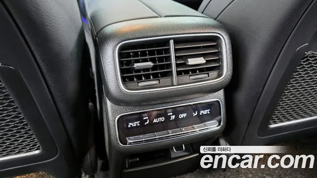 Mercedes-Benz E-Класс 2021 thumb 2