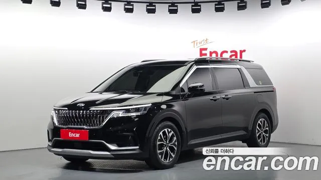 Kia Carnival 2021 thumb 3