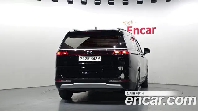Kia Carnival 2021 thumb 12