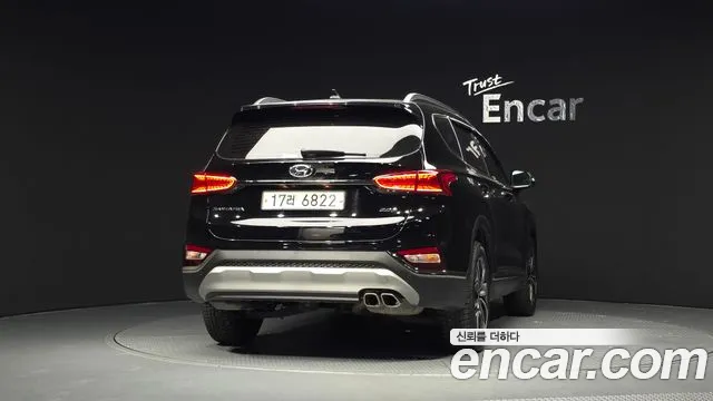 Hyundai Santa Fe 2019 thumb 2