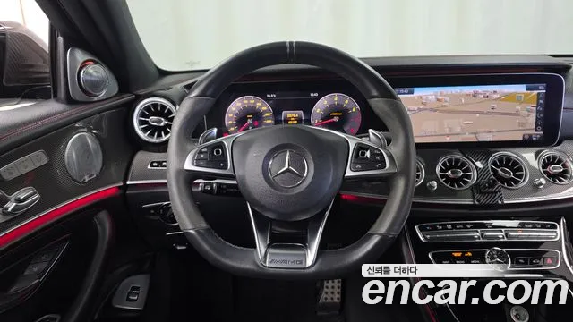 Mercedes-Benz E-Class 2017 thumb 7