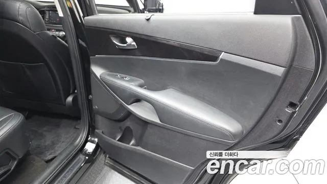 Kia Sorento 2015 thumb 5