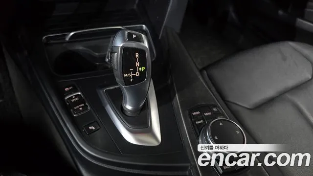 BMW 3 серии Gran Turismo 2016 thumb 10