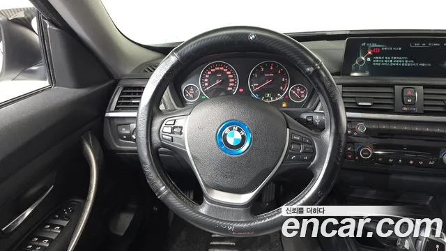 BMW 3 серии Gran Turismo 2016 thumb 3