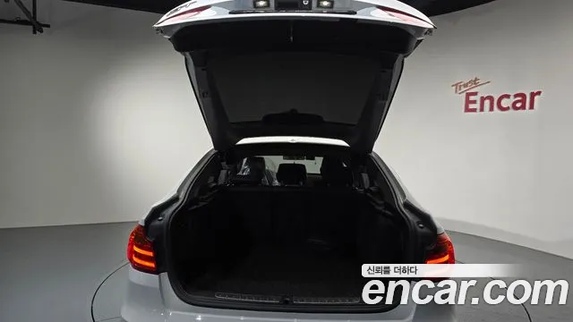 BMW 3 серии Gran Turismo 2016 thumb 7