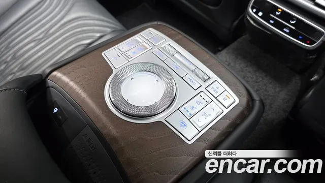 Genesis G80 2022 thumb 8