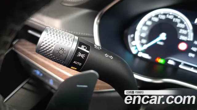 Genesis G80 2022 thumb 10