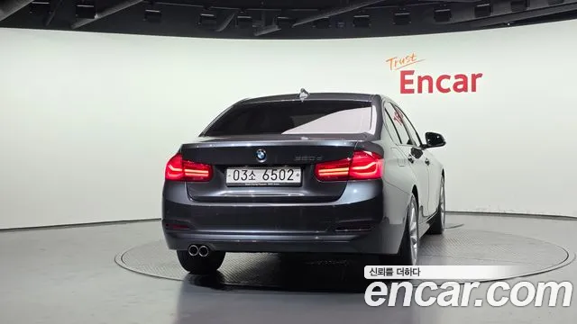BMW 3 серии 2018 thumb 7