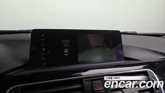 BMW 3 серии 2018 thumb 10