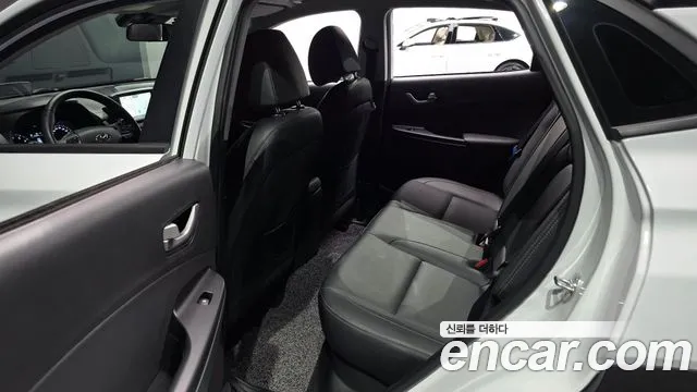 Hyundai Kona 2018 thumb 6