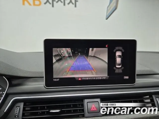 Audi A4 2019 thumb 2