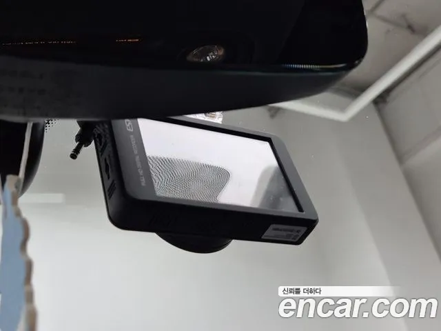 Audi A4 2019 thumb 4