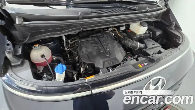 Hyundai Staria 2021 thumb 11