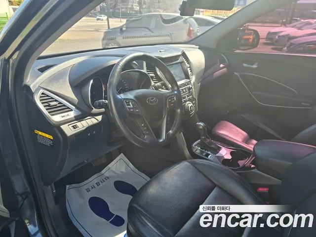 Hyundai Santa Fe 2016 thumb 6