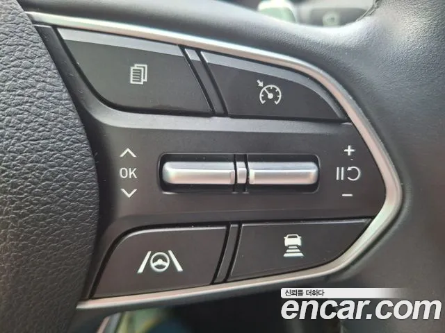 Hyundai Santa Fe 2022 thumb 12