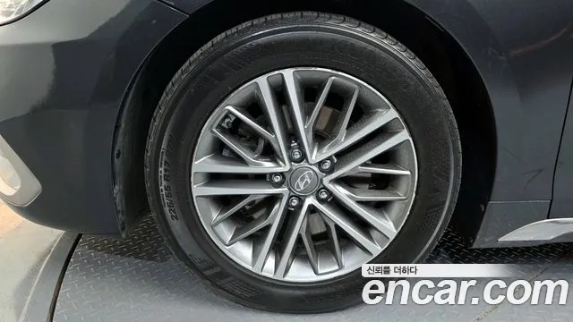 Hyundai Grandeur 2019 thumb 8