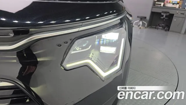 Kia Niro 2022 thumb 2