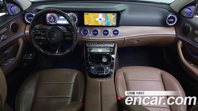 Mercedes-Benz E-Class 2017 thumb 8