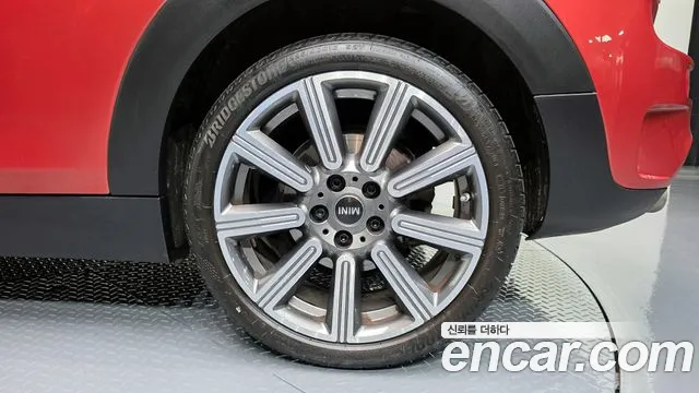 Mini Clubman 2020 thumb 9