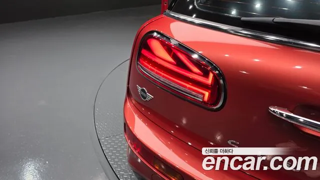Mini Clubman 2020 thumb 11