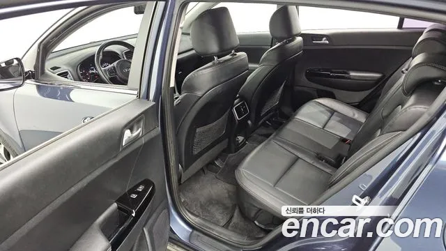 Kia Sportage 2016 thumb 11