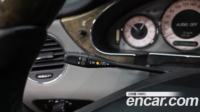 Mercedes-Benz CLS-Класс 2008 thumb 9