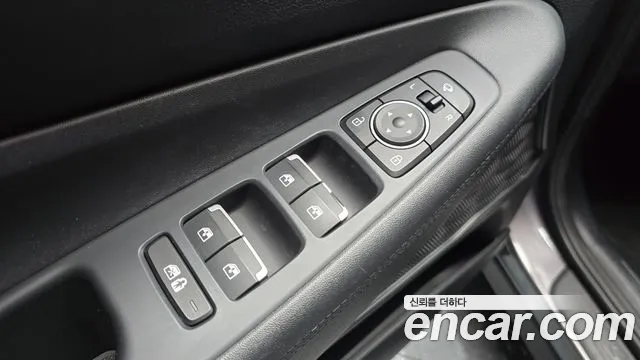 Hyundai Santa Fe 2022 thumb 9