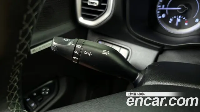 Hyundai Venue 2019 thumb 3