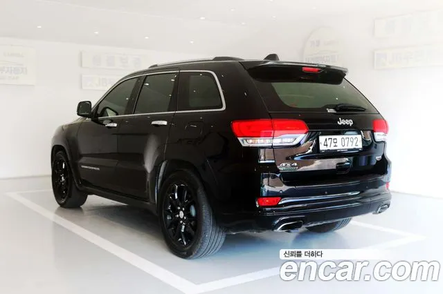 Jeep Grand Cherokee 2016 thumb 3
