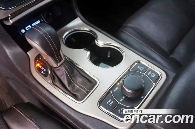 Jeep Grand Cherokee 2016 thumb 11