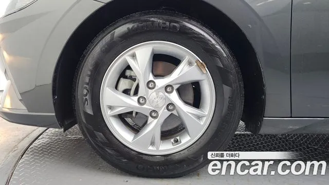 Hyundai Elantra 2021 thumb 8