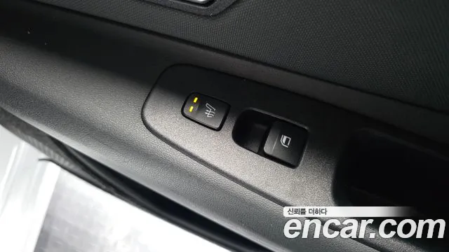 Hyundai Elantra 2020 thumb 11