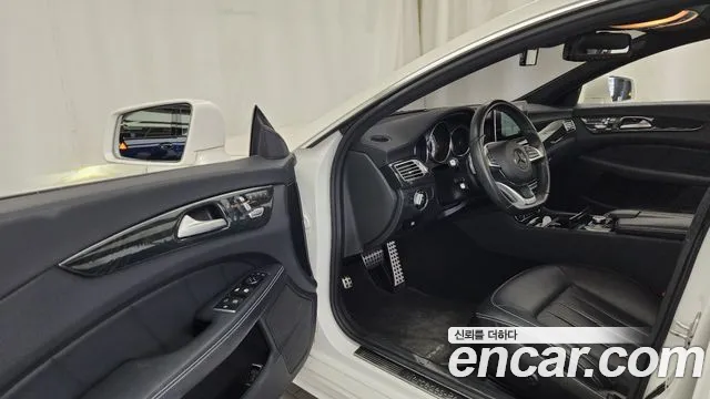 Mercedes-Benz CLS 2016 thumb 3