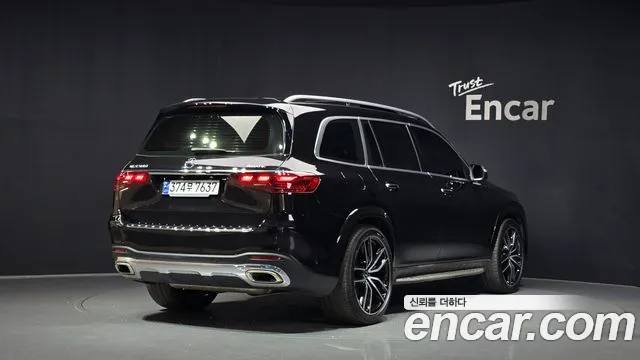 Mercedes-Benz GLS 2024 thumb 9