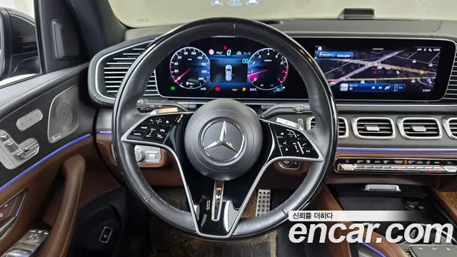 Mercedes-Benz GLS 2024 thumb 8
