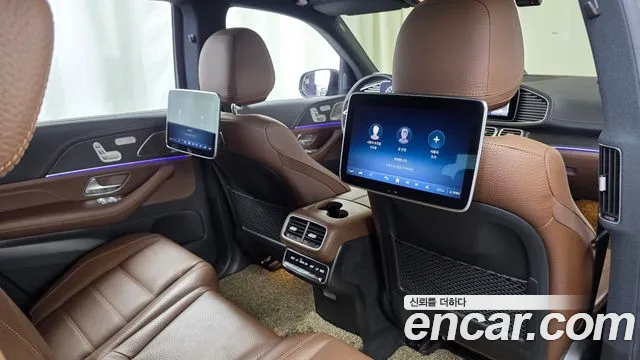 Mercedes-Benz GLS 2024 thumb 11