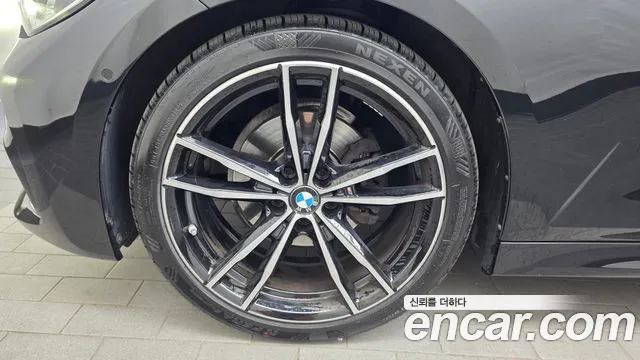 BMW 3 серии 2022 thumb 12