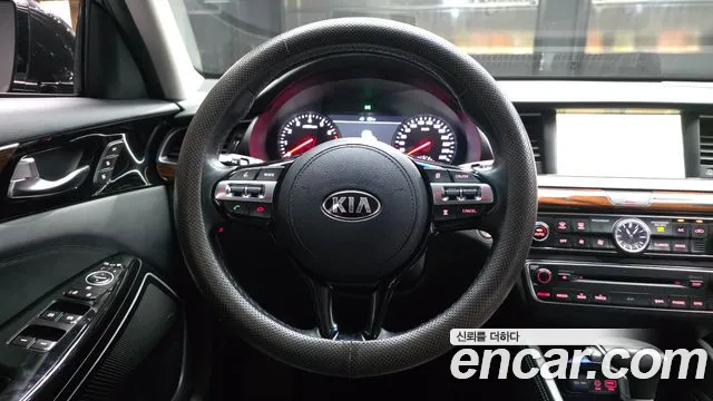 Kia K7 2016 thumb 4