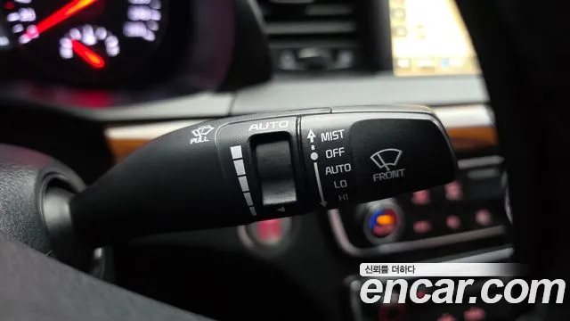 Kia K7 2016 thumb 12