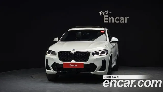 BMW X4 2023 thumb 11