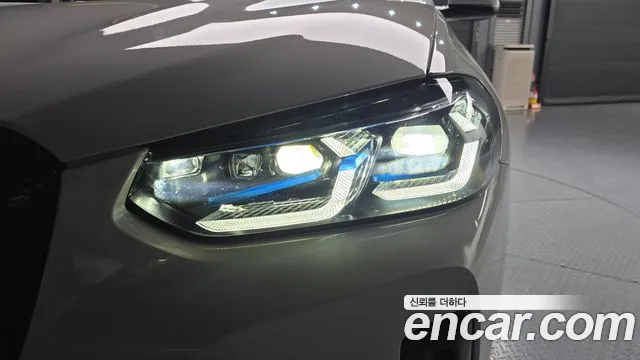 BMW X4 2023 thumb 2