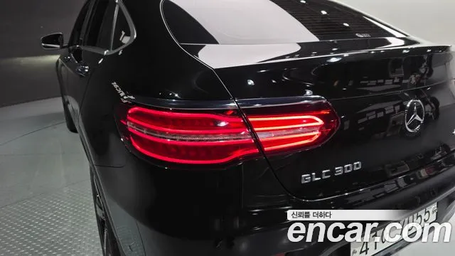 Mercedes-Benz GLC 2019 thumb 12