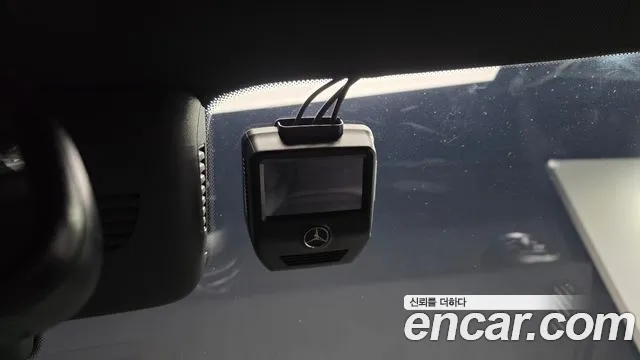 Mercedes-Benz GLC 2019 thumb 4