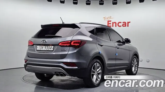 Hyundai Santafe 2015 thumb 4