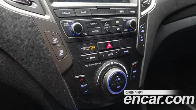 Hyundai Santafe 2017 thumb 5