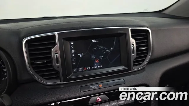 Kia Sportage 2016 thumb 8